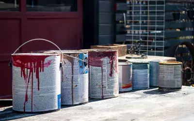 How Long Does Paint Last? Storage, Usage & Disposal